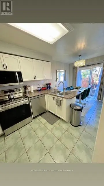62 HEARTLEAF CRESCENT