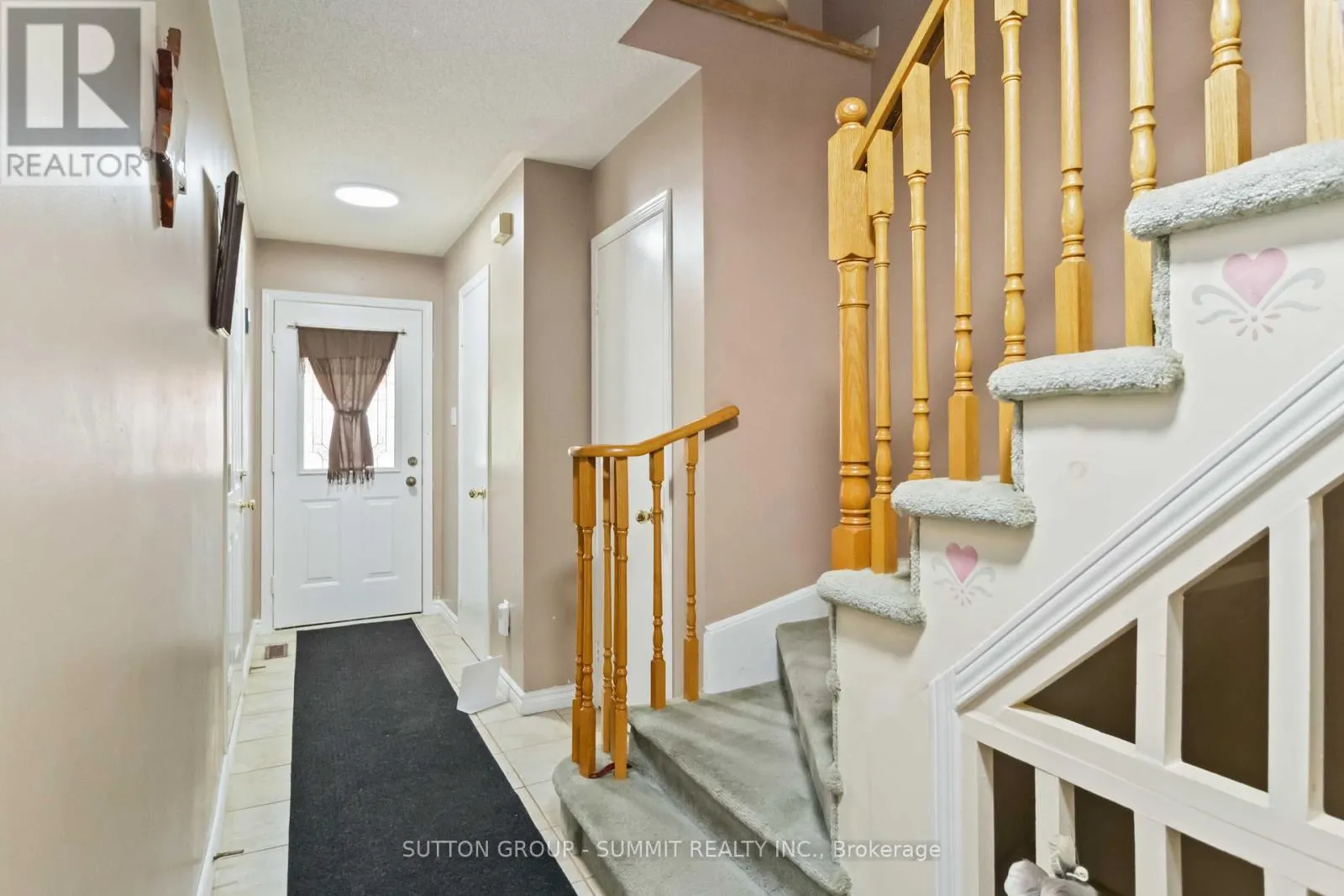 5607 PALMERSTON CRESCENT