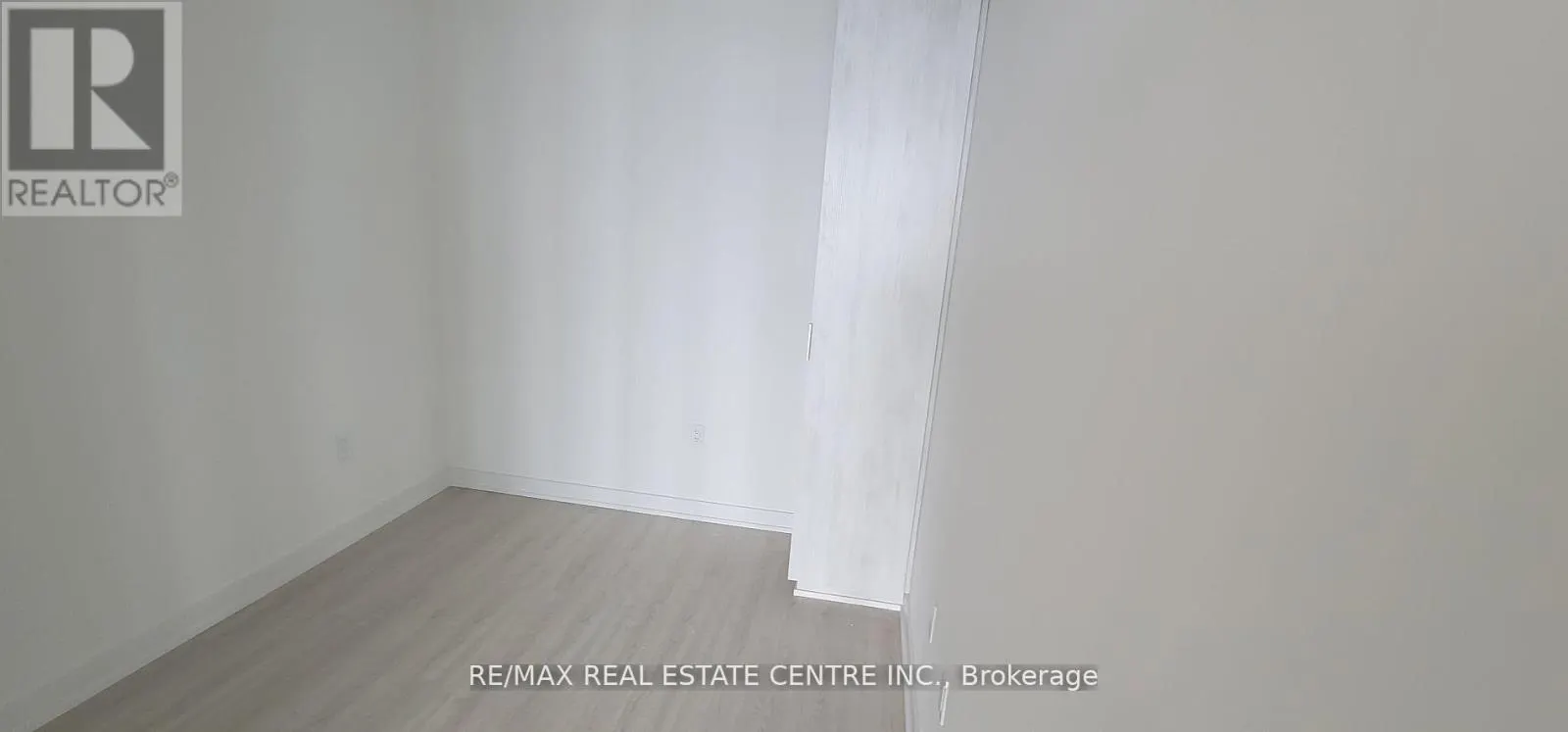 4506 - 3883 QUARTZ ROAD