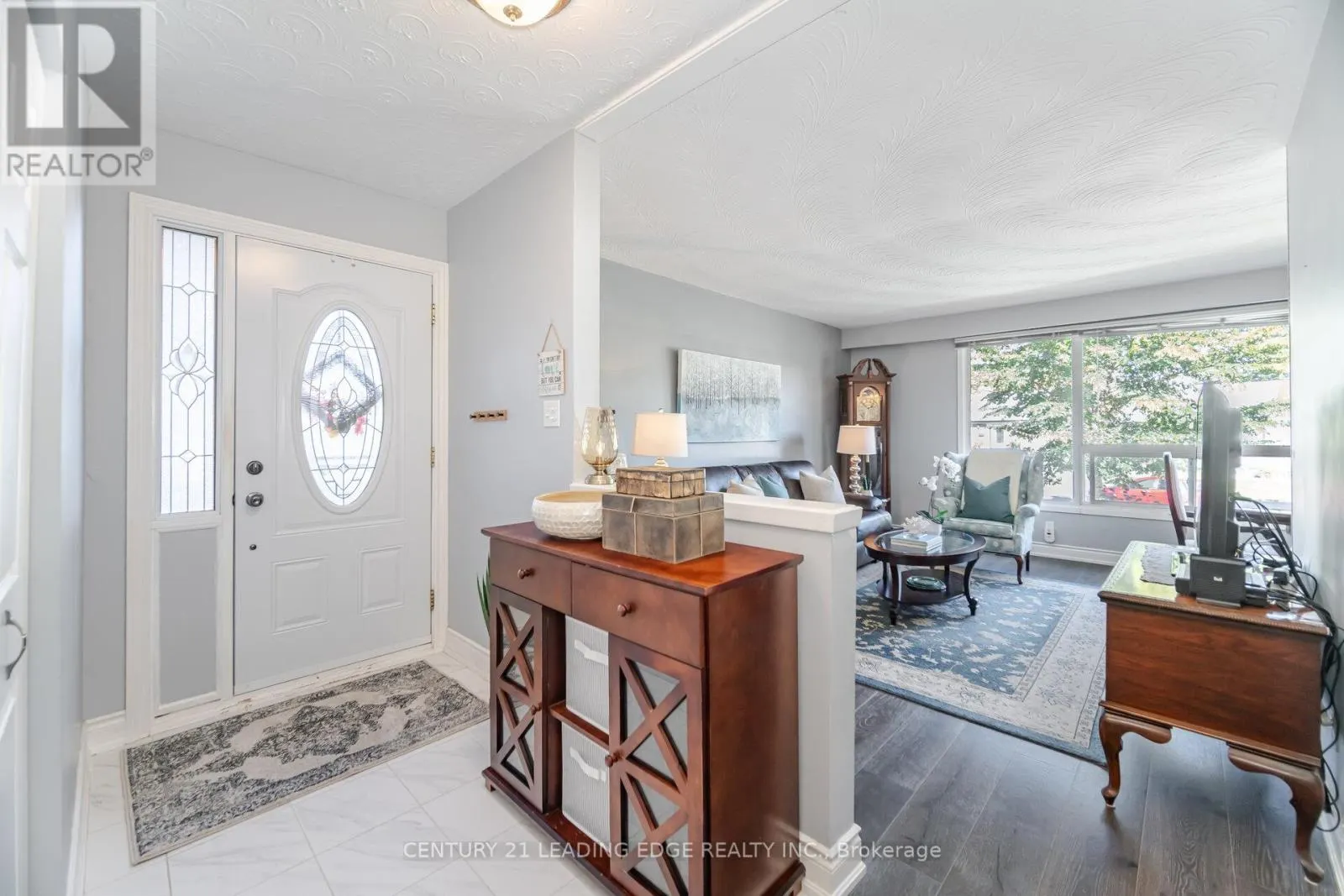 2574 LUNDIGAN DRIVE