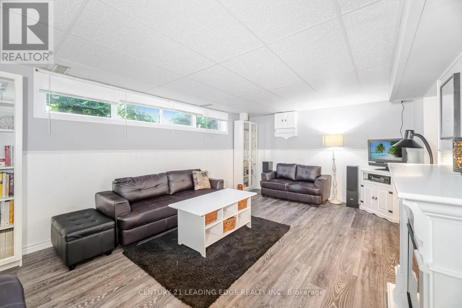 2574 LUNDIGAN DRIVE