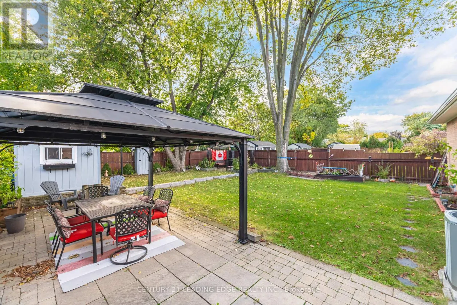 2574 LUNDIGAN DRIVE