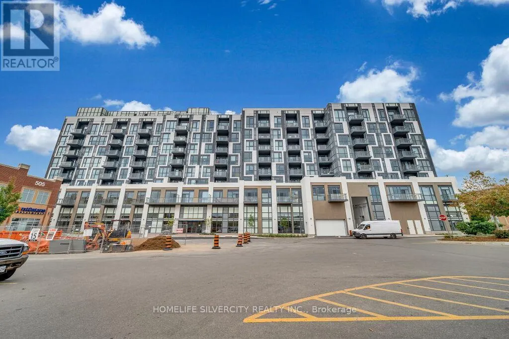 317 - 509 DUNDAS STREET W
