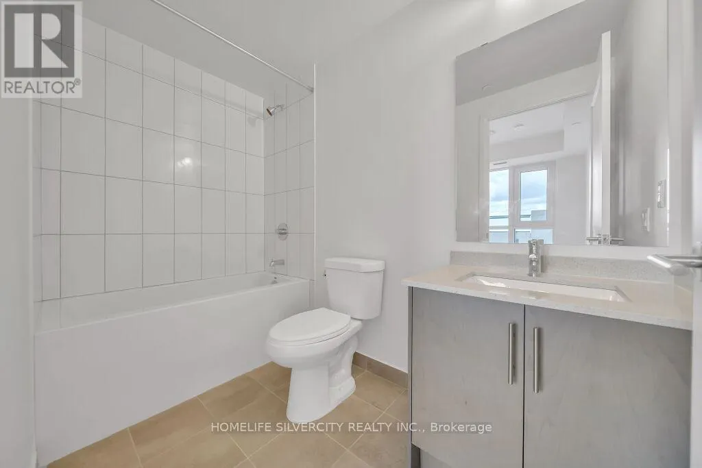 317 - 509 DUNDAS STREET W