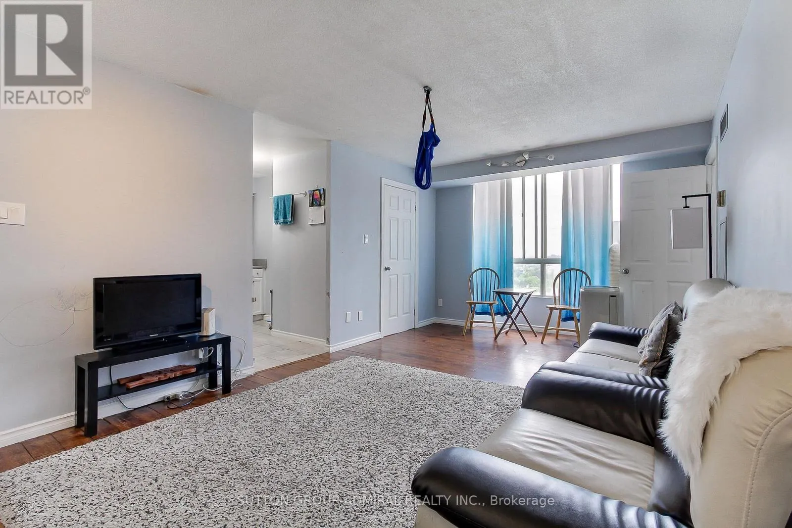 1205 - 2470 EGLINTON AVENUE W