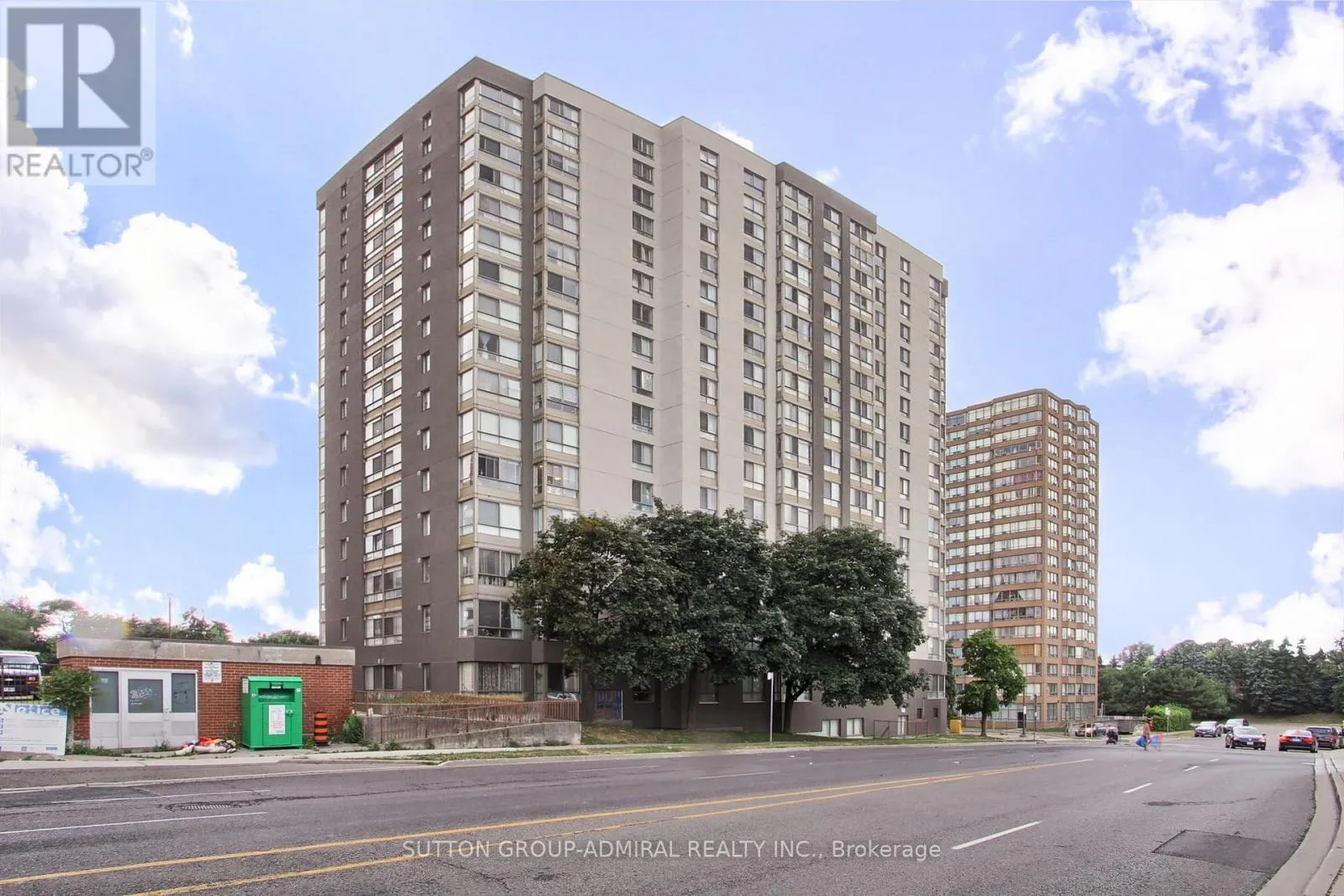 1205 - 2470 EGLINTON AVENUE W