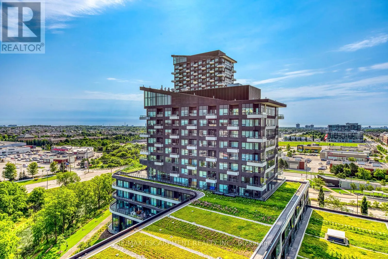 1120 - 2489 TAUNTON ROAD