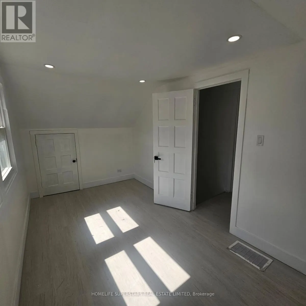 3130 MERRITT AVENUE