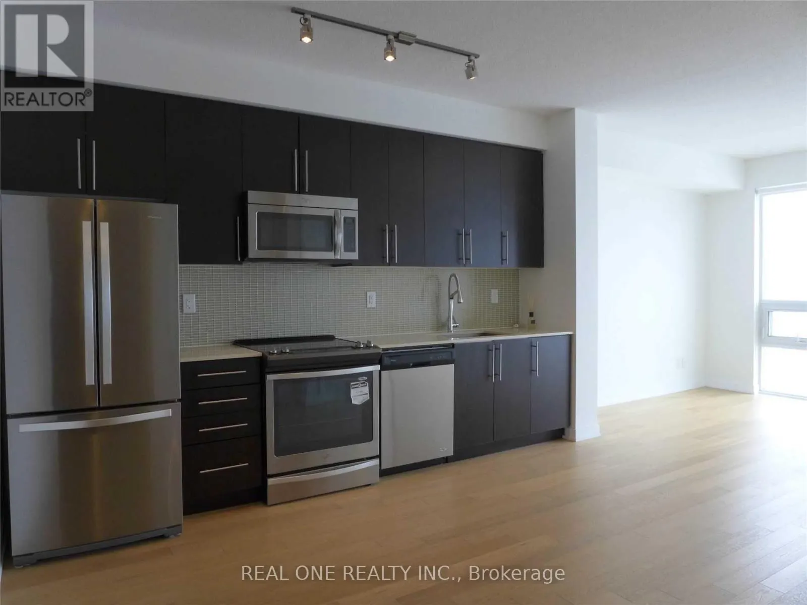 3408 - 4011 BRICKSTONE MEWS