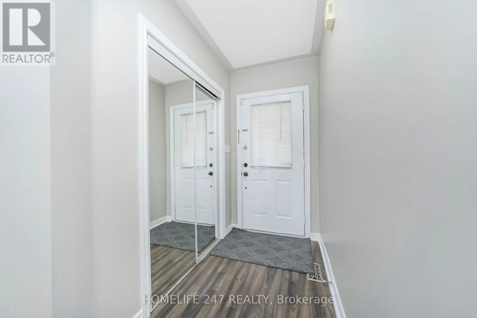 638 MADAME STREET