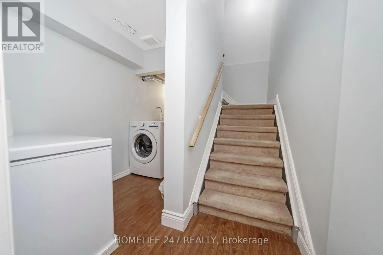 638 MADAME STREET