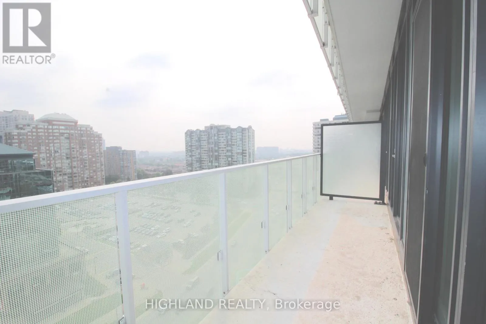 1212 - 3900 CONFEDERATION PARKWAY