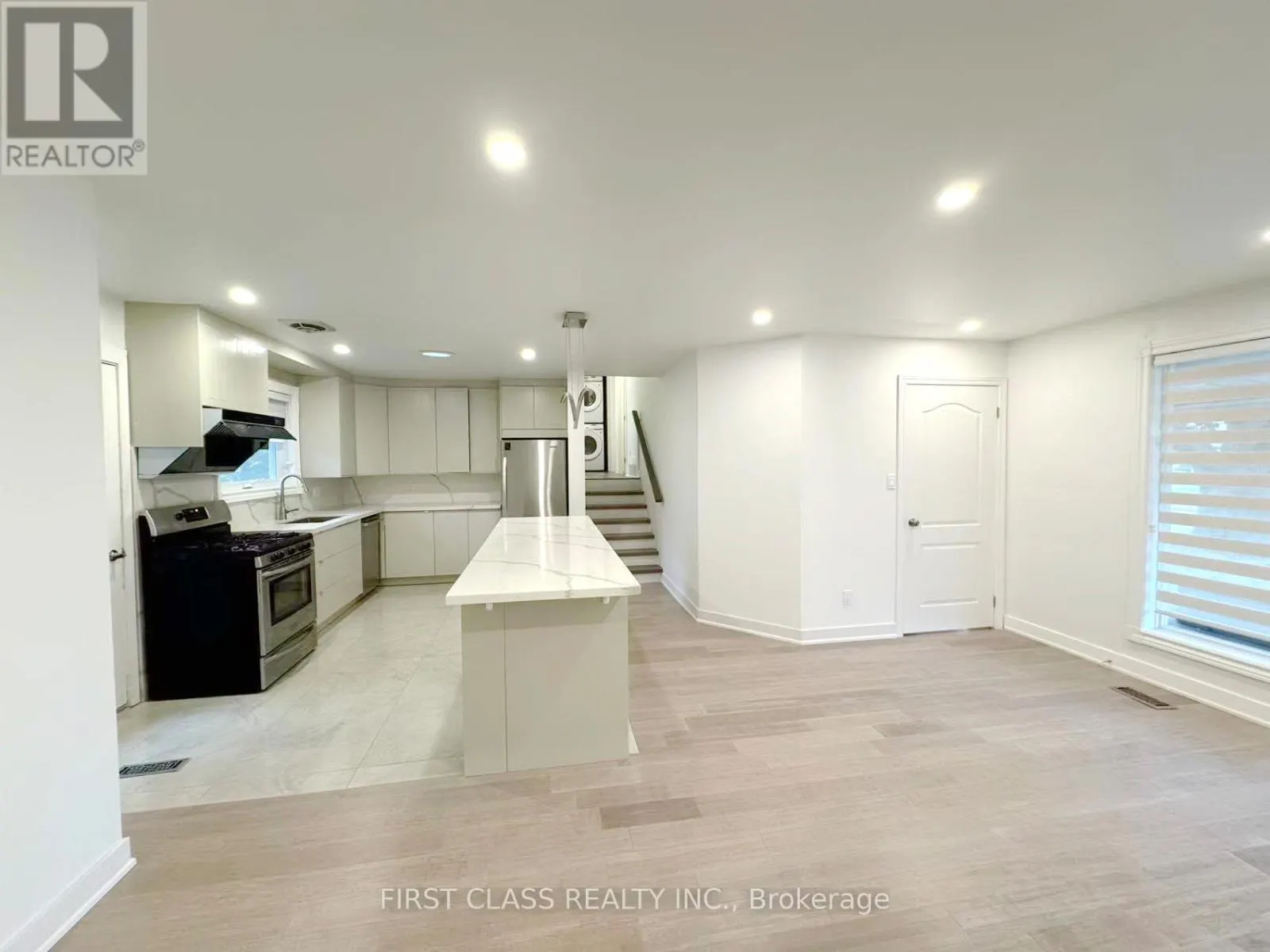 UPPER - 741 PROCTOR ROAD