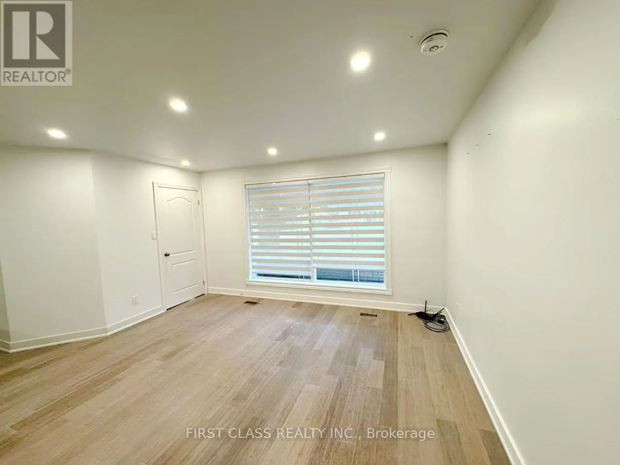 UPPER - 741 PROCTOR ROAD