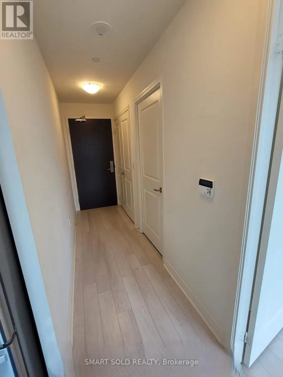 1206 - 39 ANNIE CRAIG DRIVE