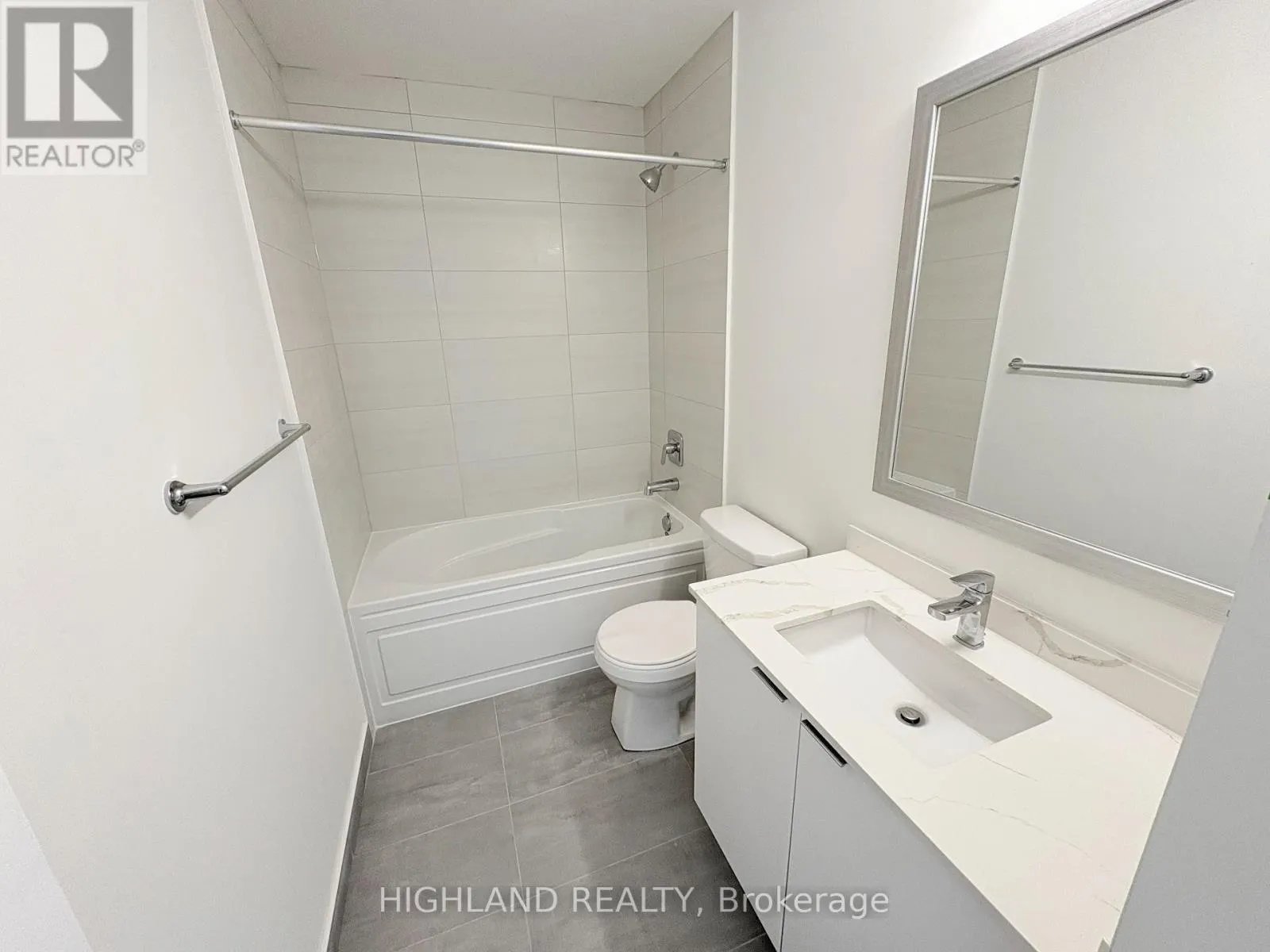 2803 - 15 WATERGARDEN DRIVE