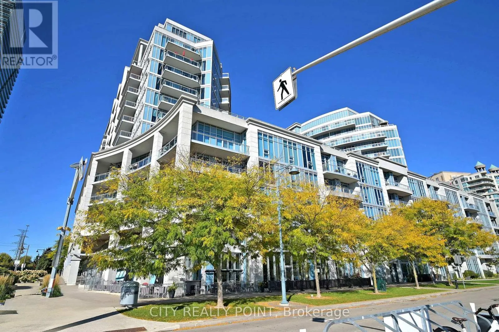 1214 - 58 MARINE PARADE DRIVE