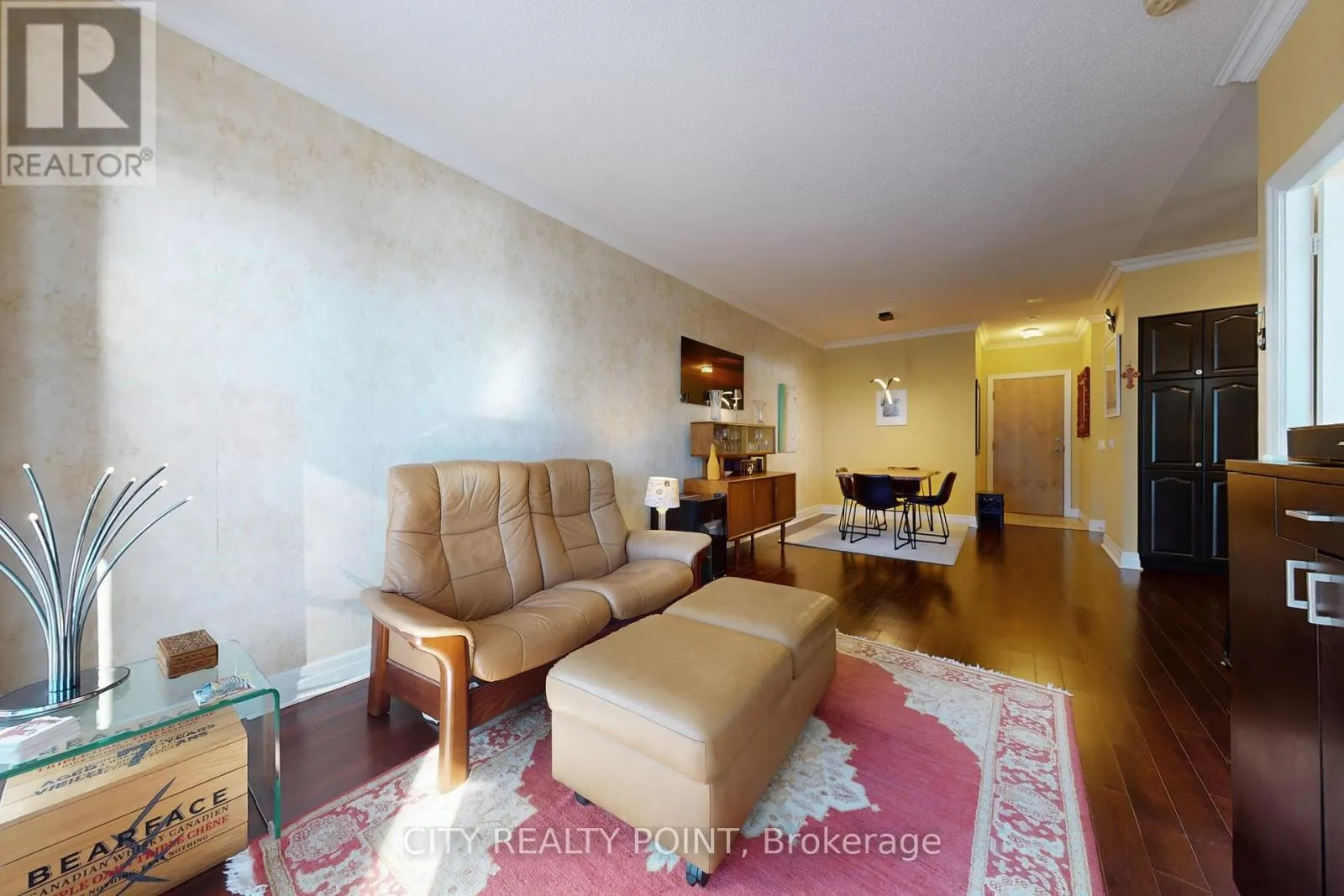 1214 - 58 MARINE PARADE DRIVE