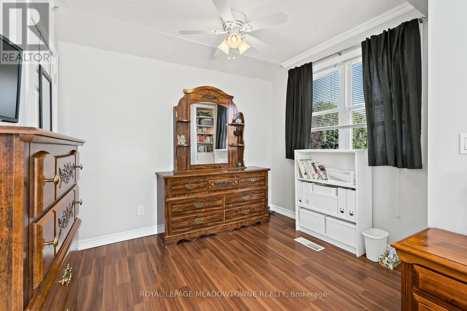 7 TEMPLE ROAD