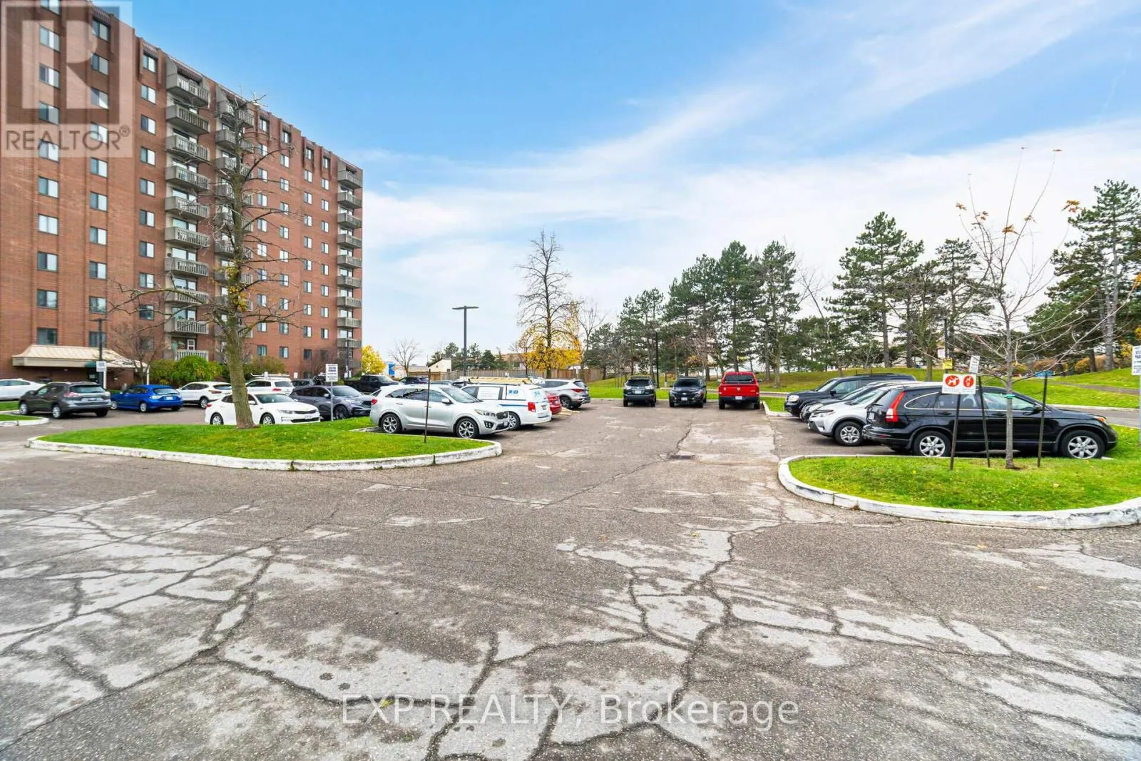 512 - 6720 GLEN ERIN DRIVE