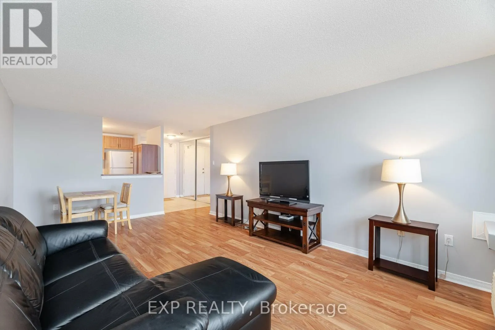 512 - 6720 GLEN ERIN DRIVE
