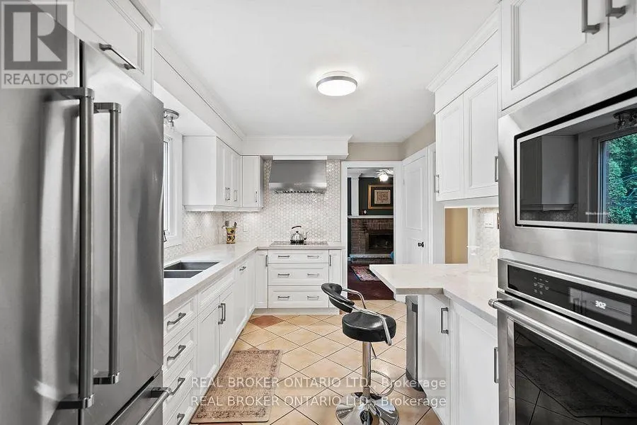 841 FLETCHER VALLEY CRESCENT