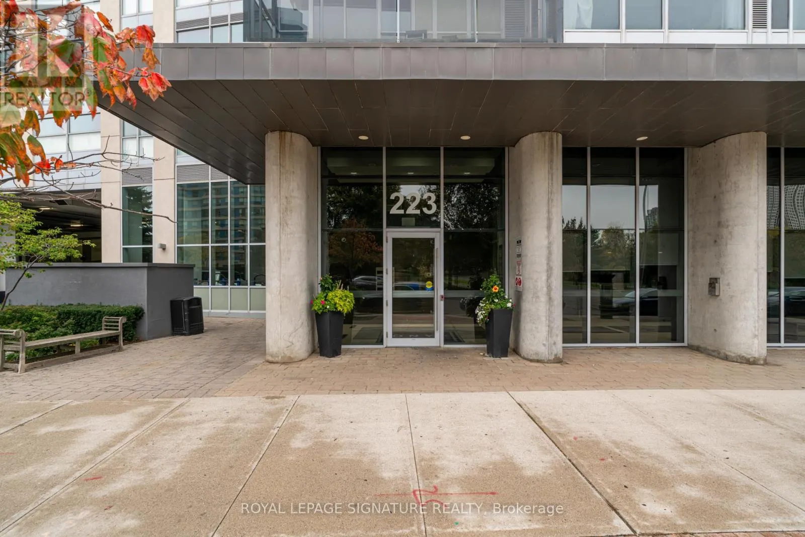 2502 - 223 WEBB DRIVE
