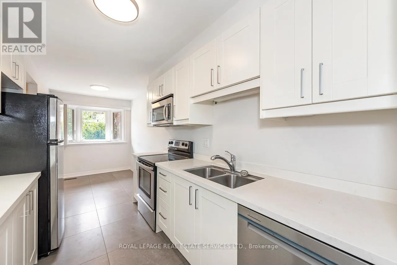 3 - 1160 WALDEN CIRCLE