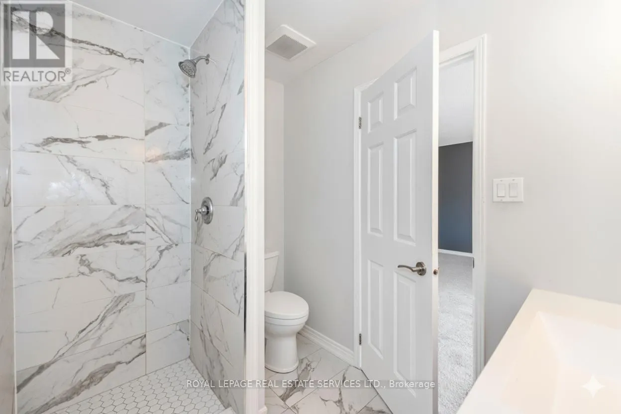 3 - 1160 WALDEN CIRCLE