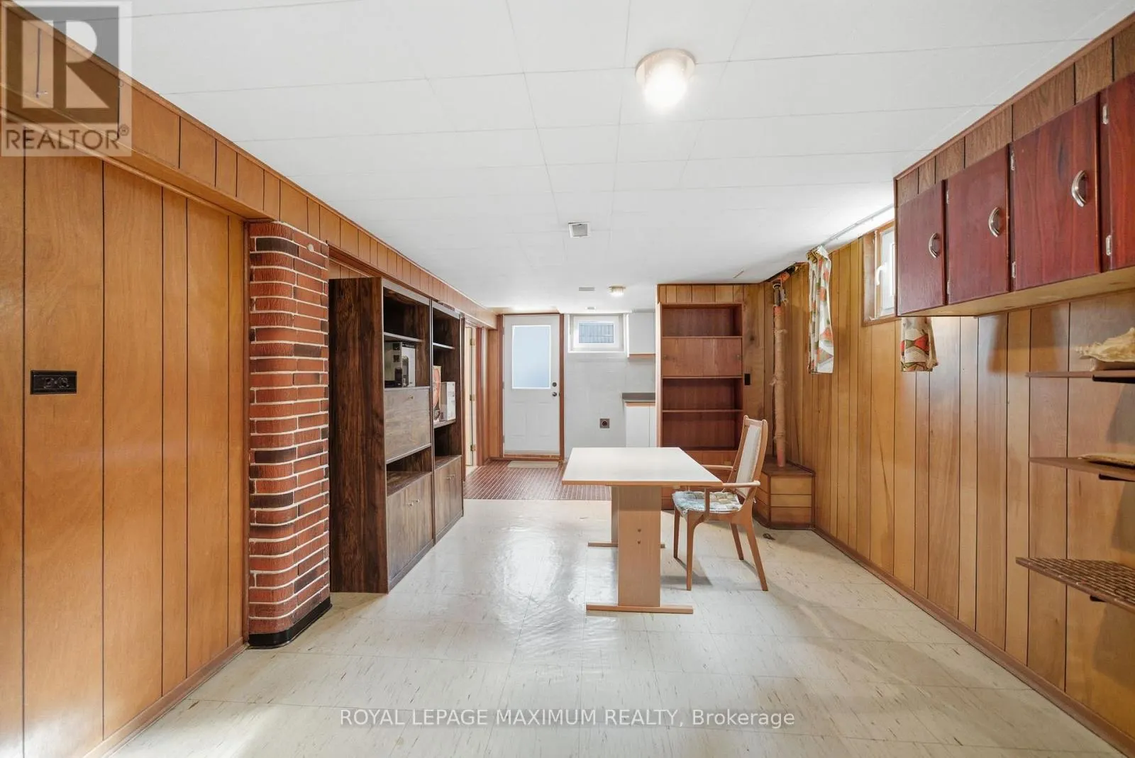 1 RIVERTON DRIVE