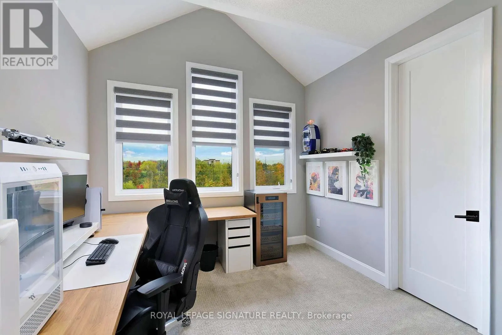 1467 LAKEPORT CRESCENT