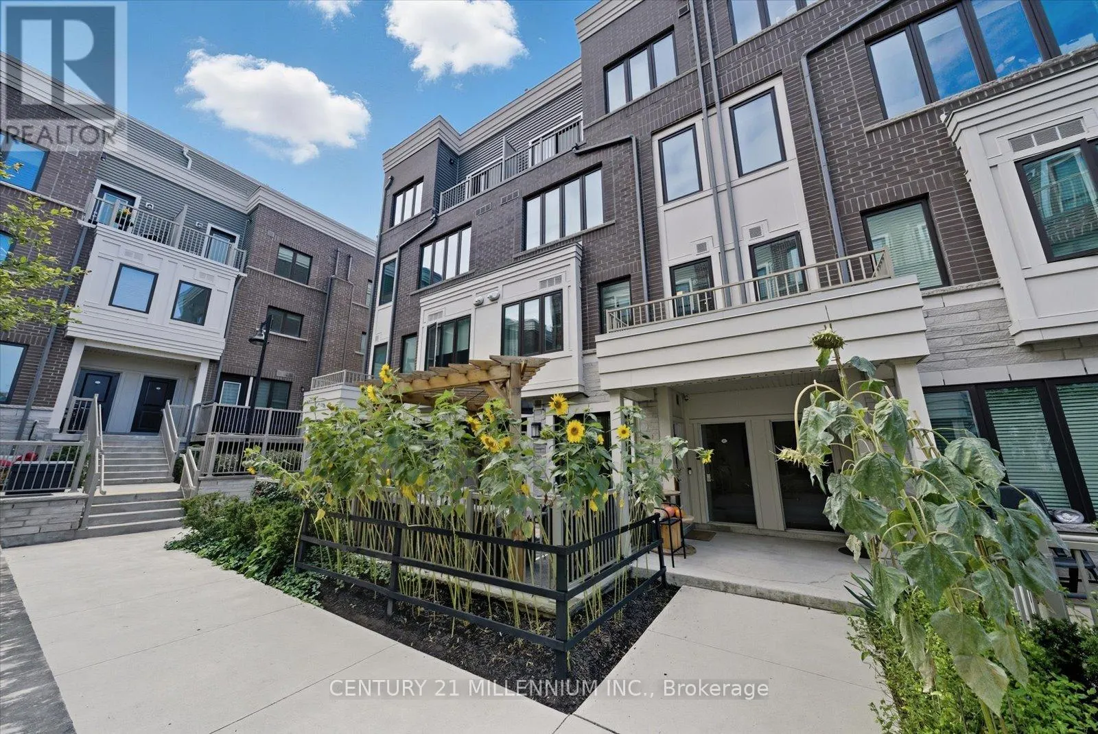 21 - 95 EASTWOOD PARK GARDENS