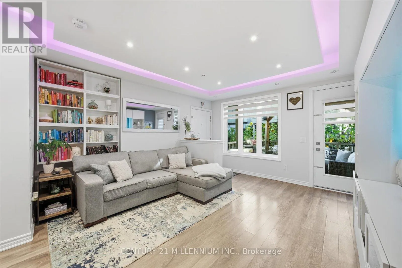 21 - 95 EASTWOOD PARK GARDENS