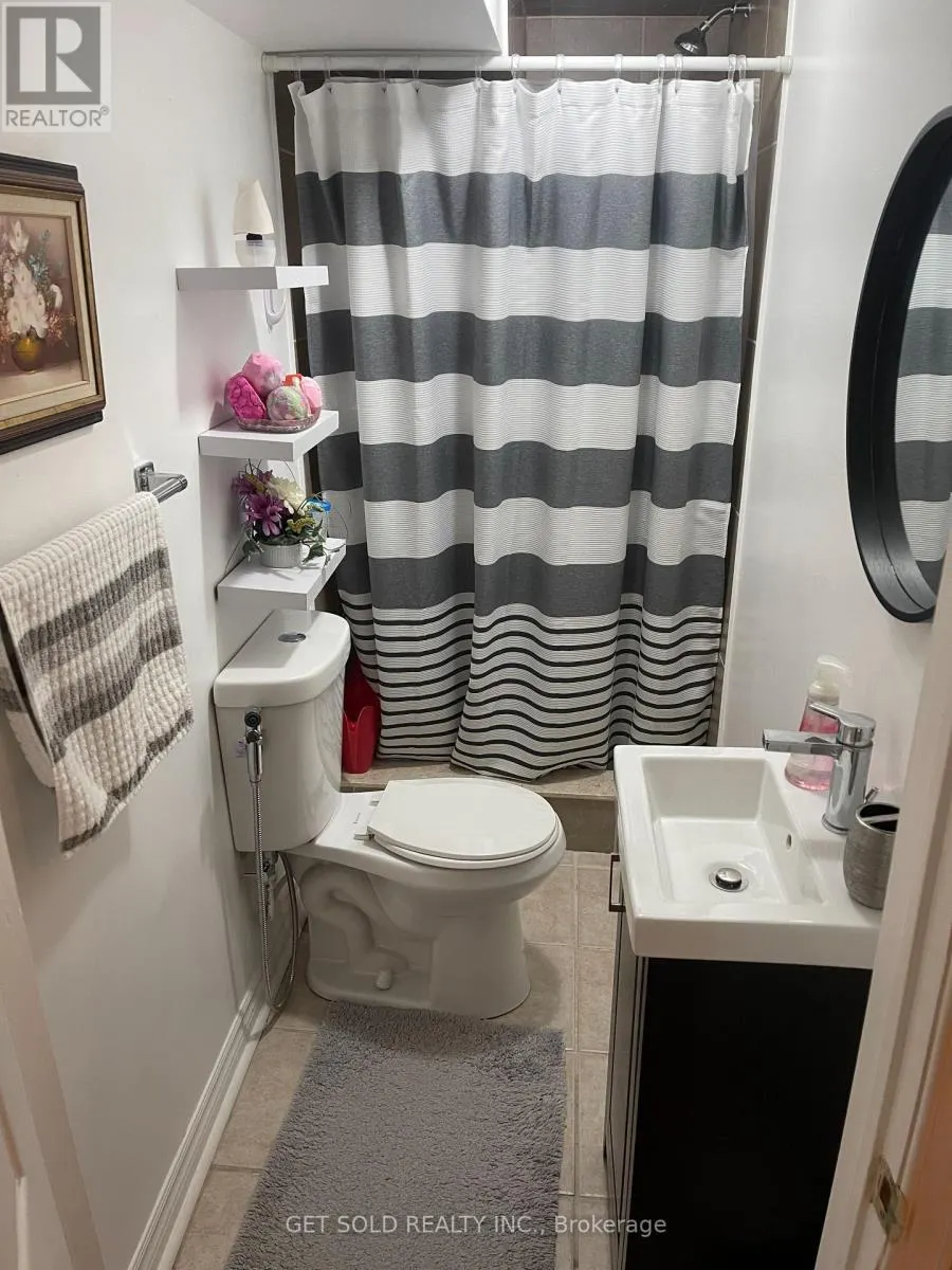 BASEMENT - 66 TRIPLE CROWN AVENUE