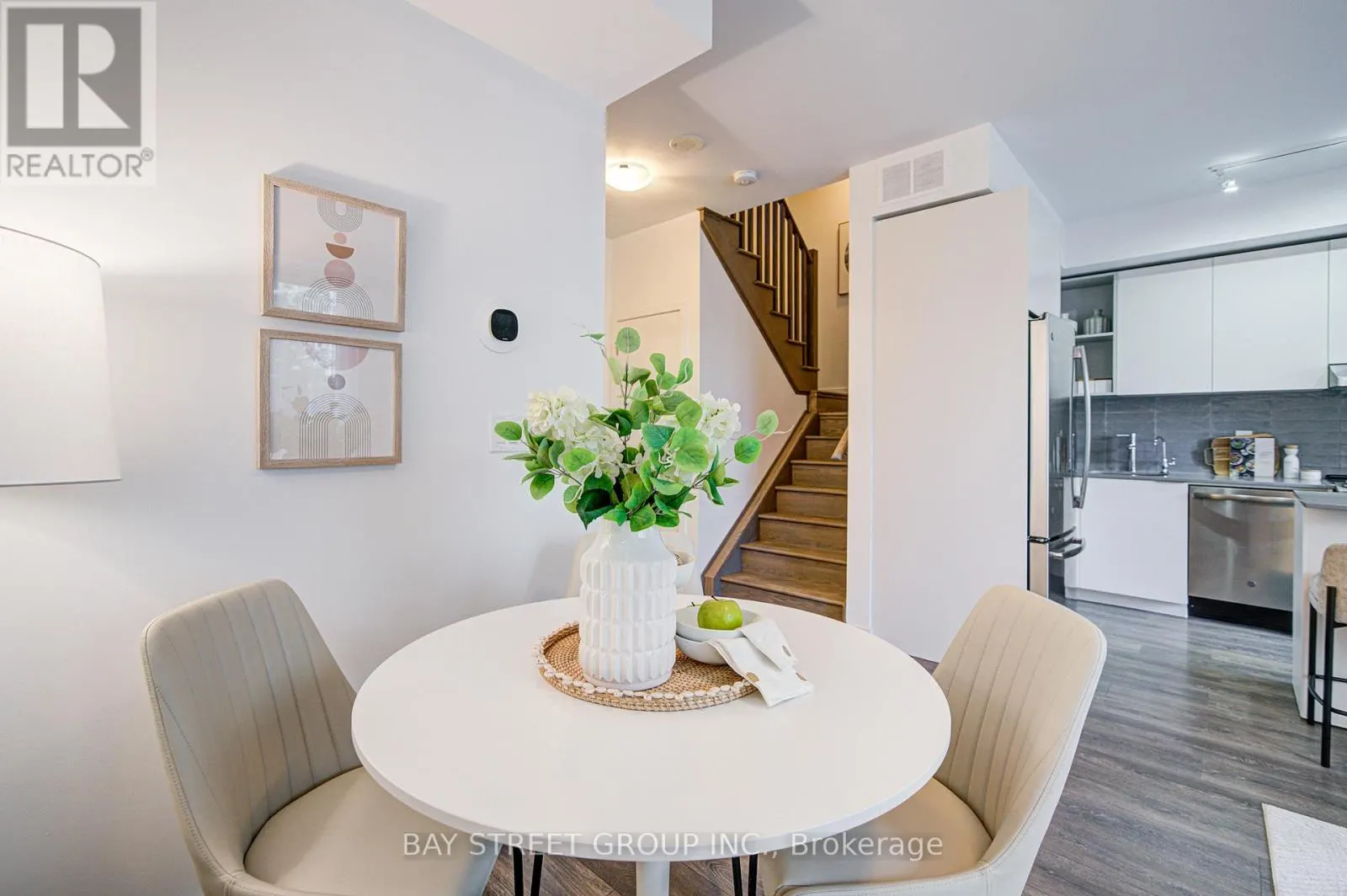 116 - 2530 EGLINTON AVENUE W
