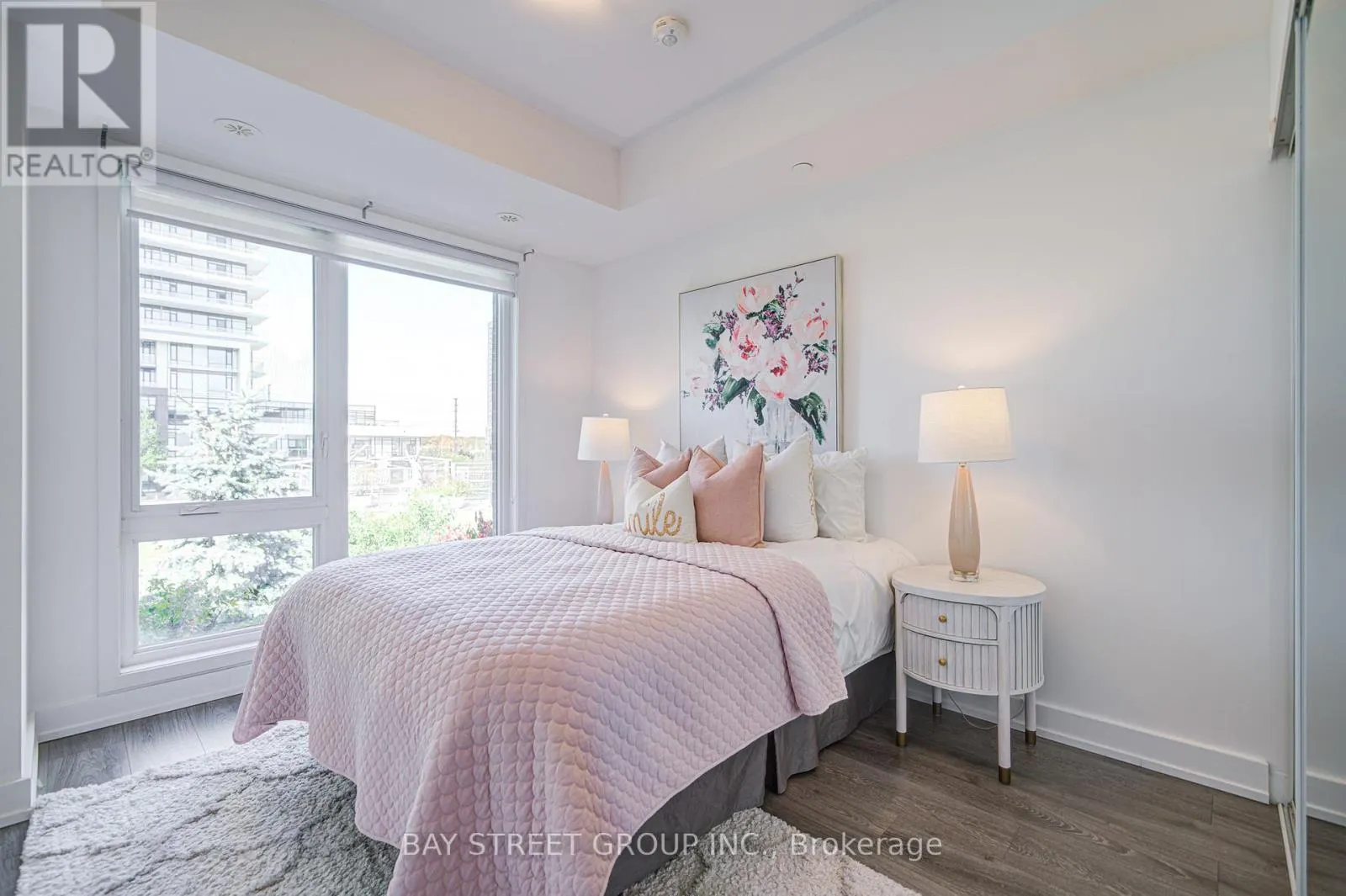 116 - 2530 EGLINTON AVENUE W