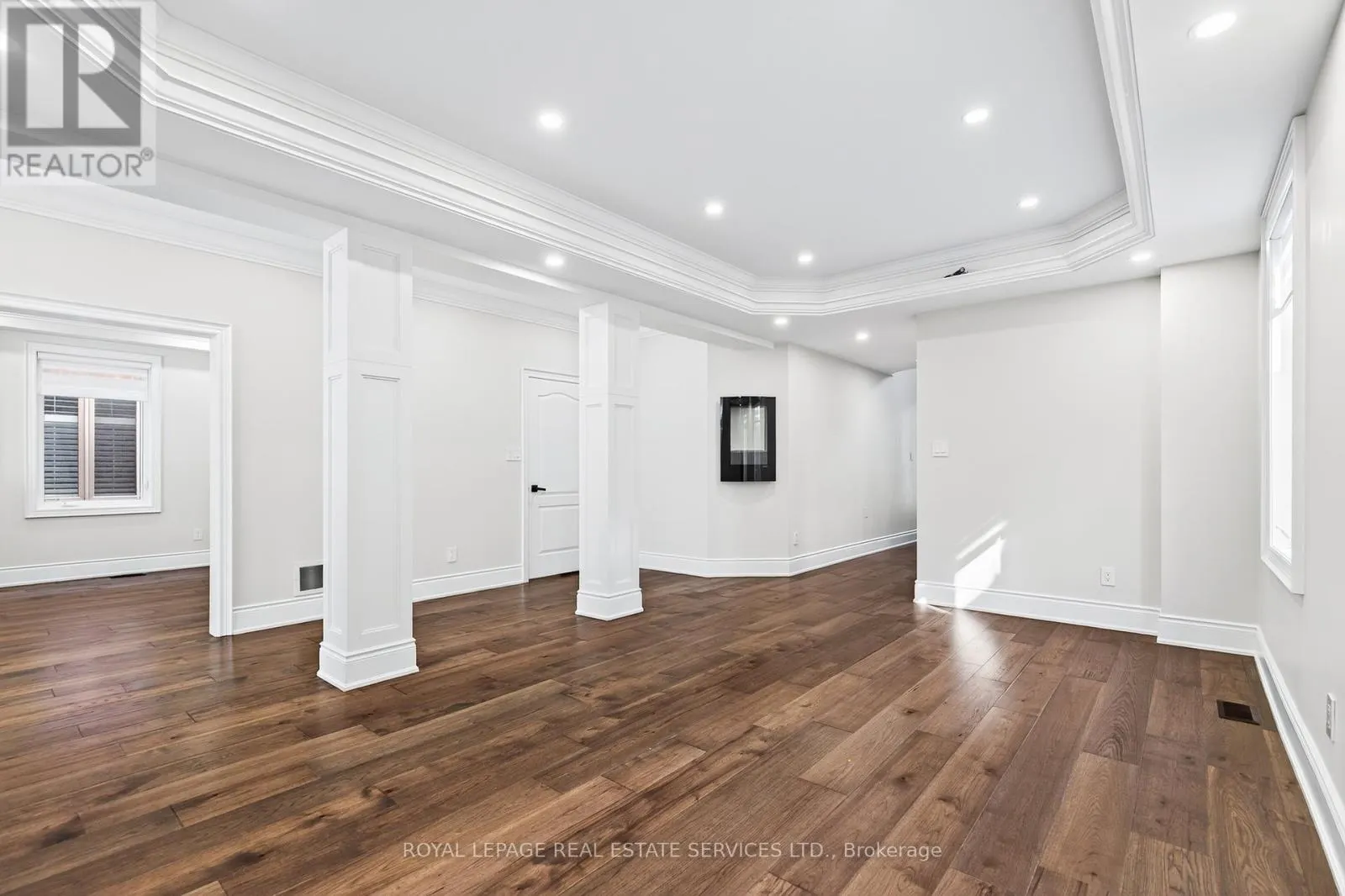 2240 PINE GLEN ROAD