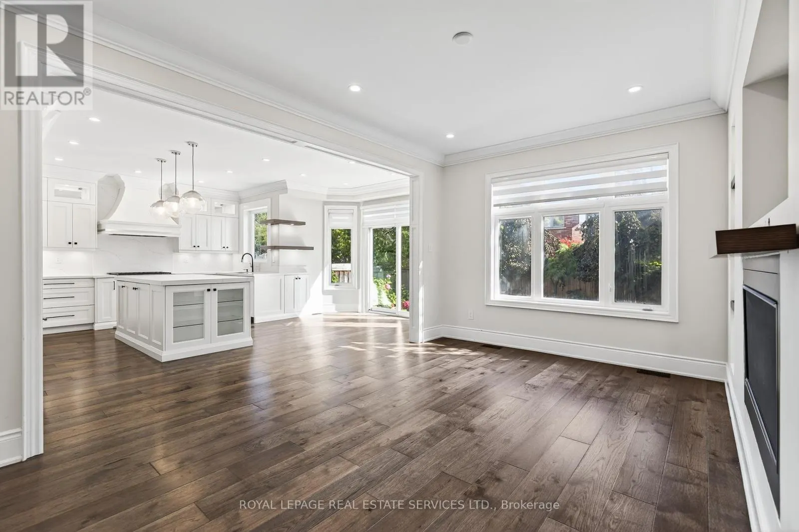 2240 PINE GLEN ROAD