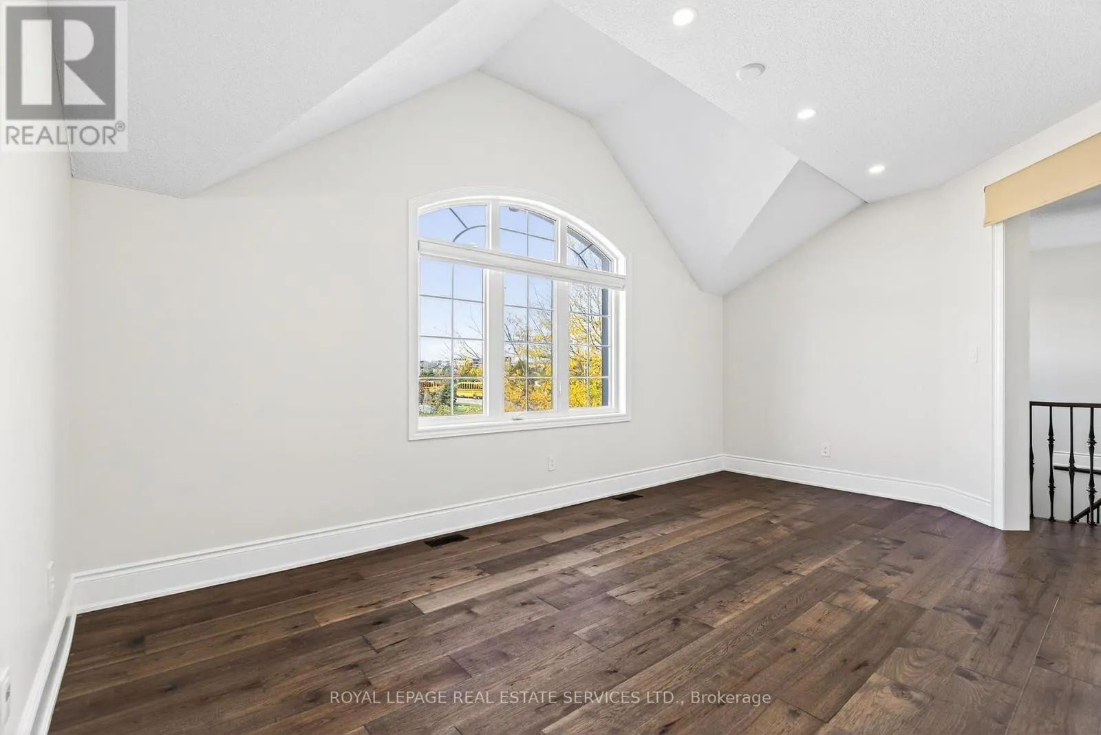 2240 PINE GLEN ROAD