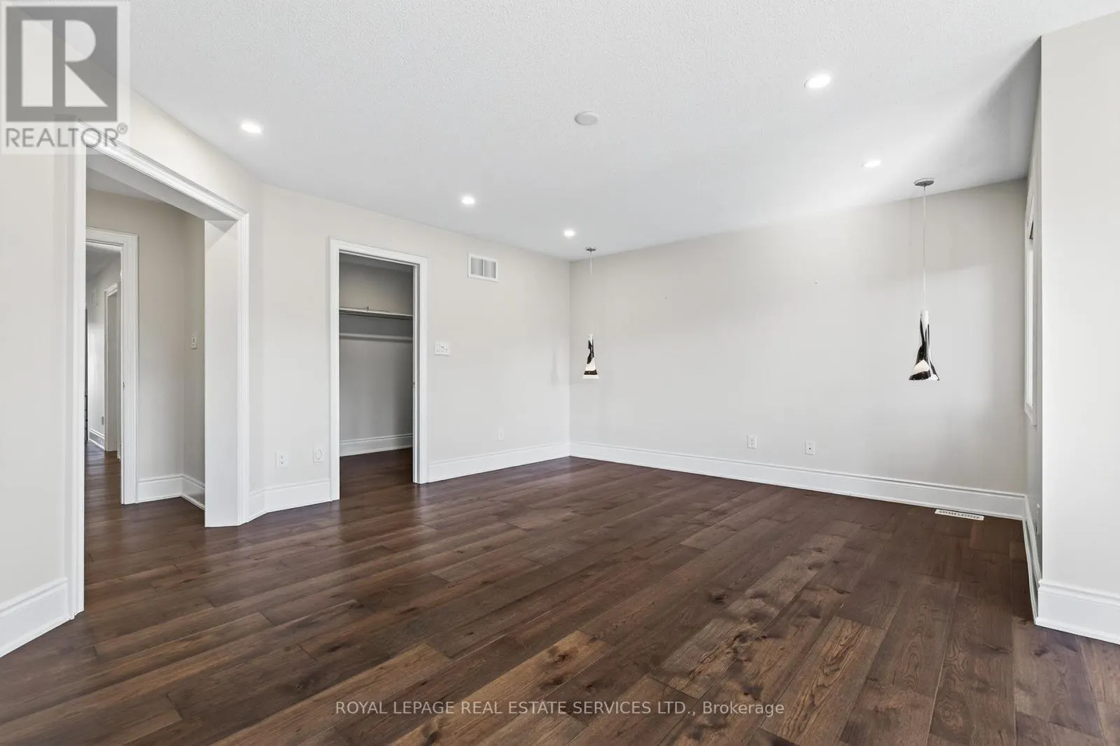 2240 PINE GLEN ROAD