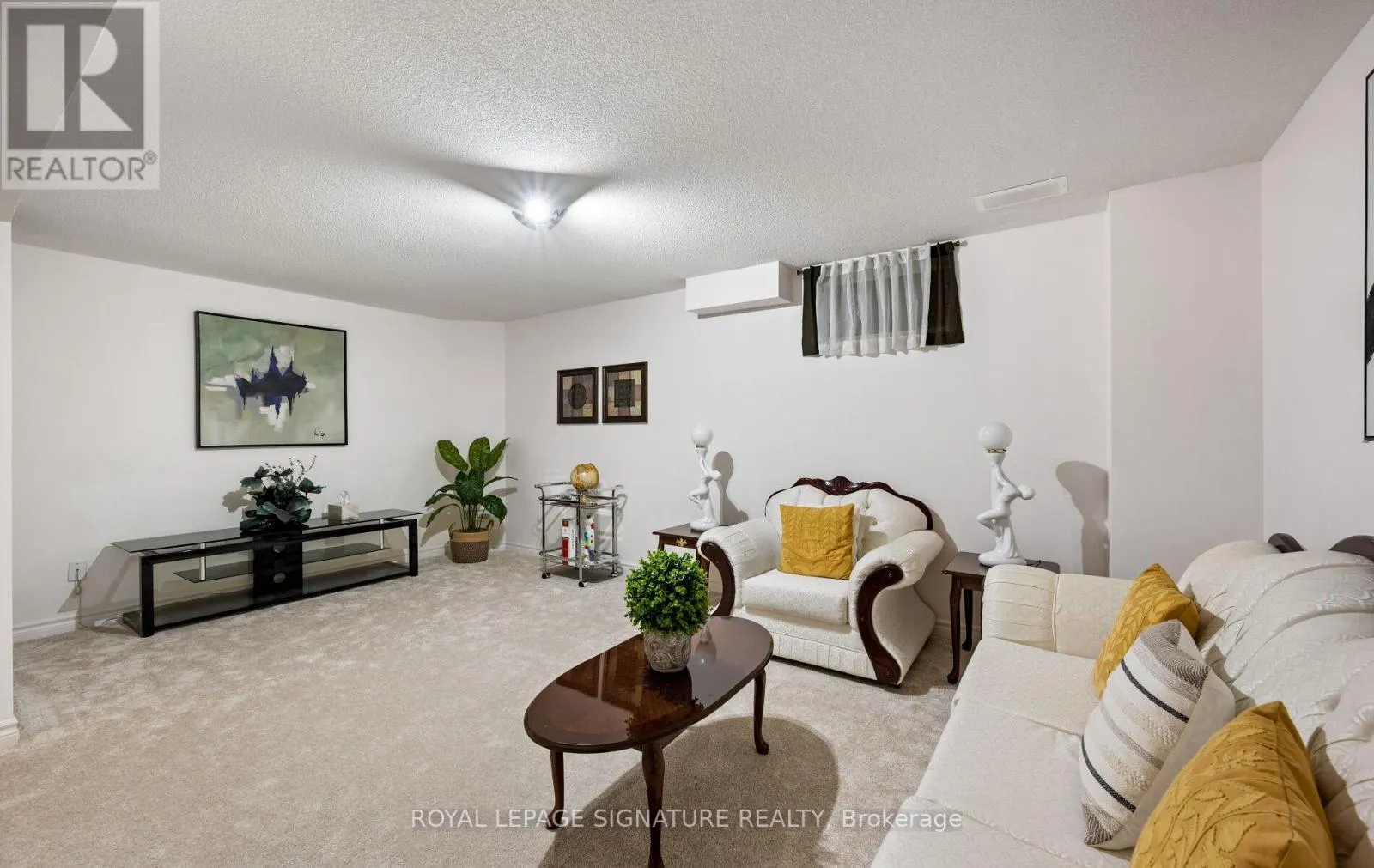 364 HOBBS CRESCENT
