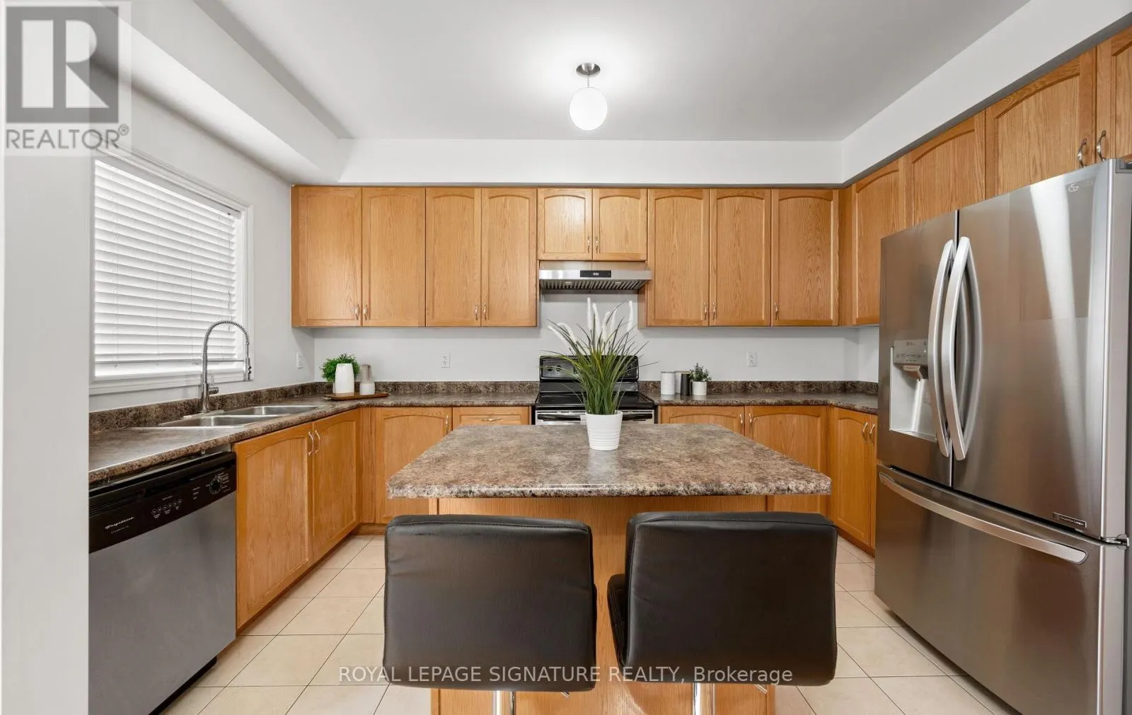 364 HOBBS CRESCENT