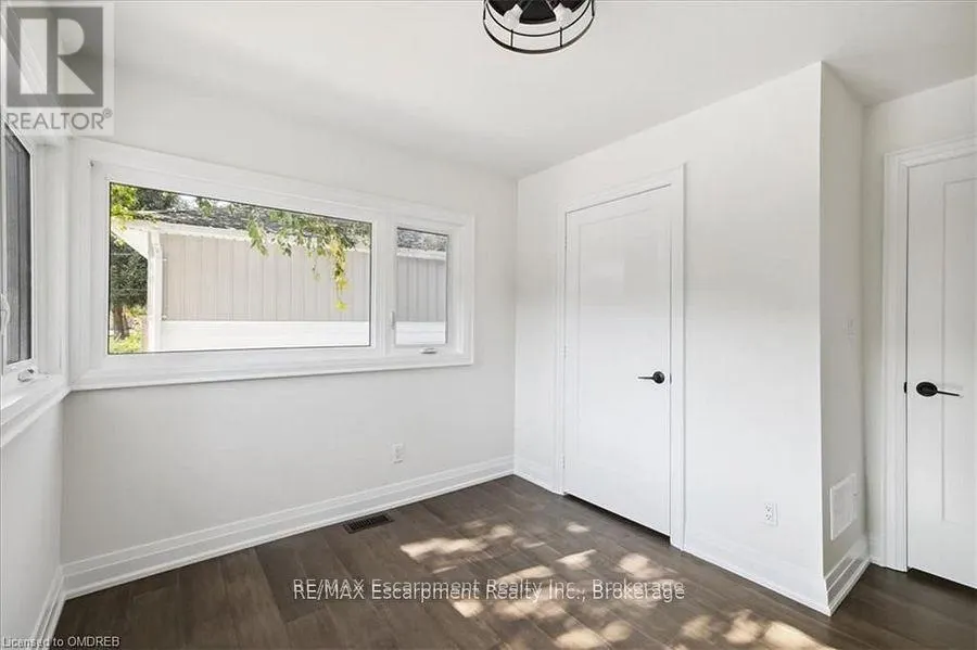 214 LAKEWOOD DRIVE
