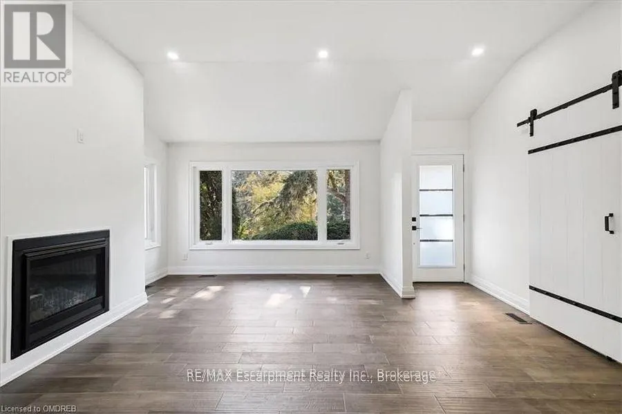 214 LAKEWOOD DRIVE
