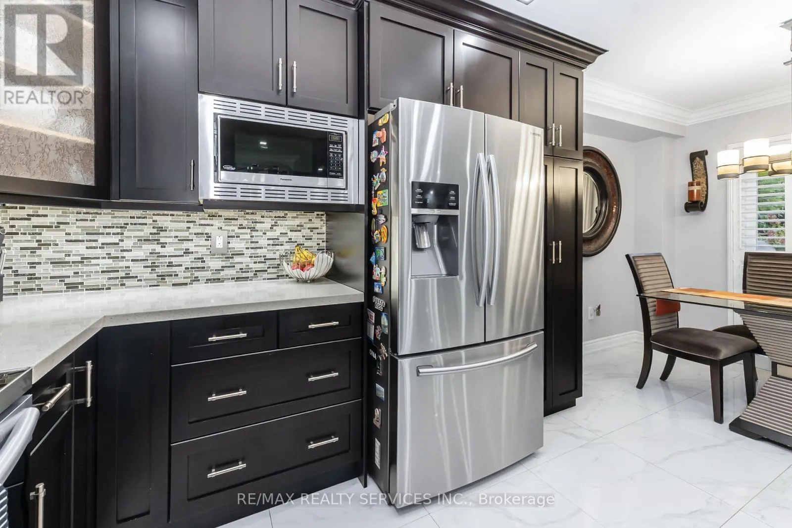 14 REDFINCH WAY