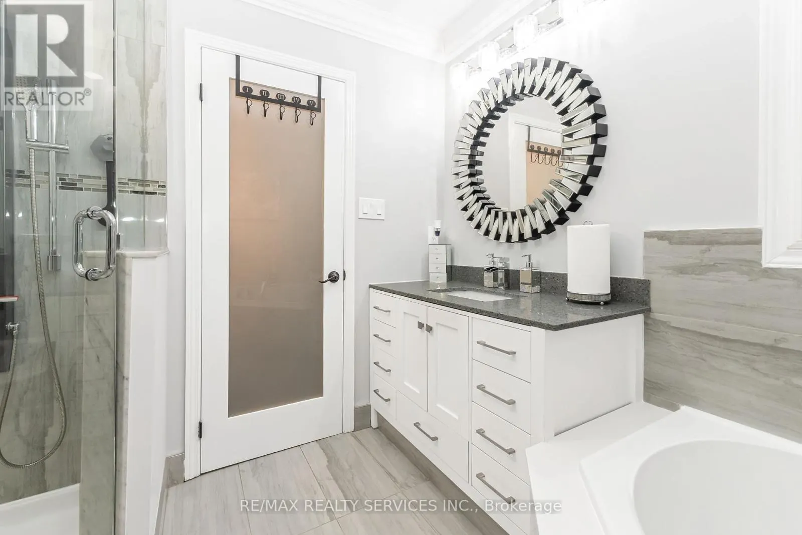 14 REDFINCH WAY