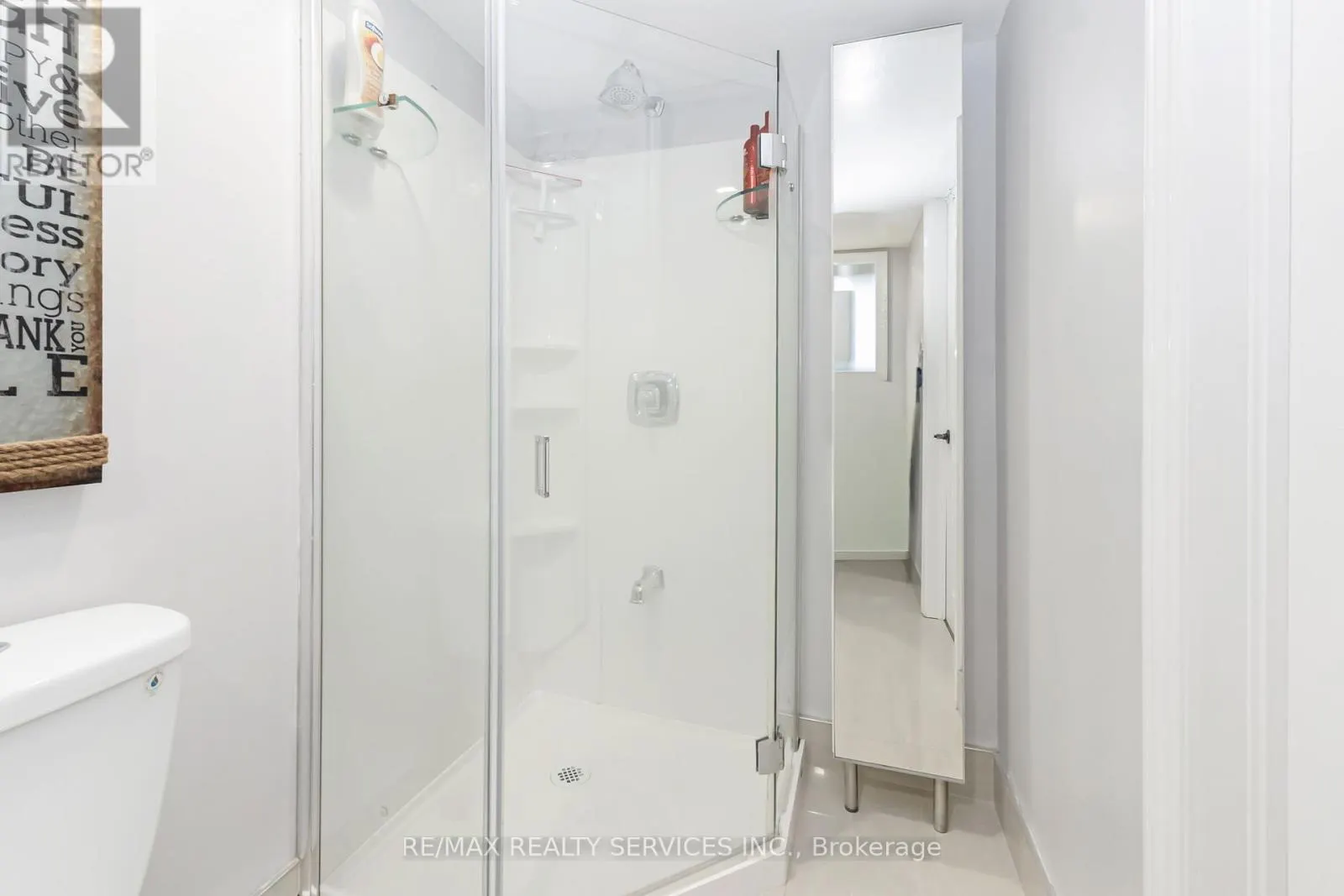 14 REDFINCH WAY