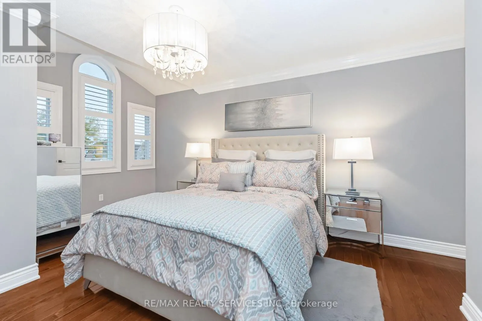 14 REDFINCH WAY