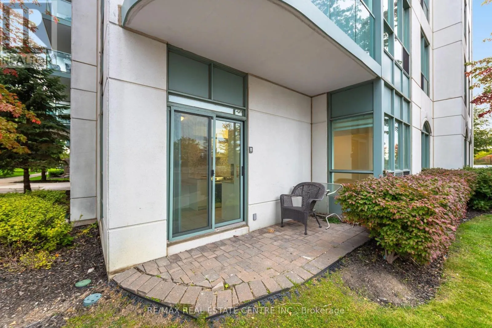 109 - 4850 GLEN ERIN DRIVE