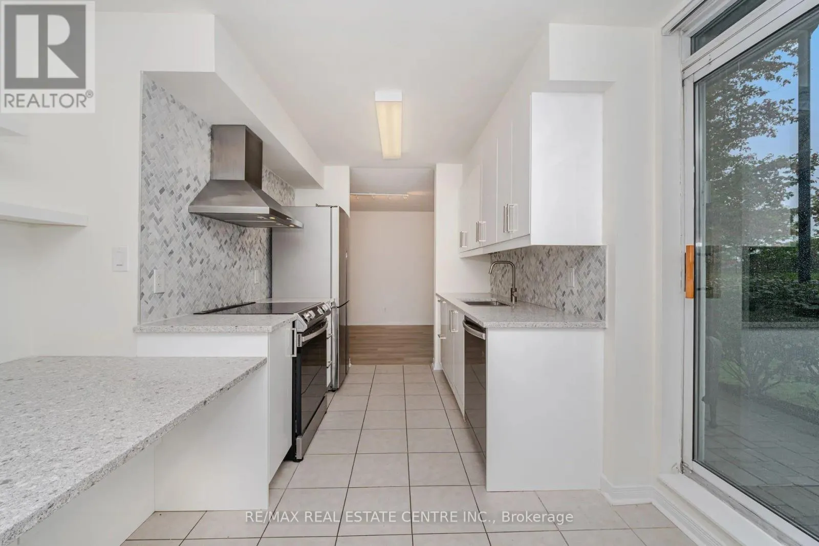 109 - 4850 GLEN ERIN DRIVE
